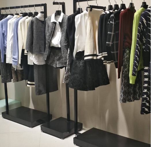 中国鞋都服饰有限公司轮播图3
